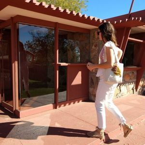 Meet your Posher, Lucy